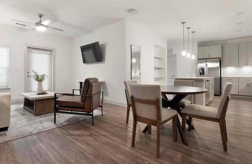 Longs Apartment | Landing | Modern 2BD, Pool, Game Room