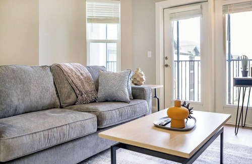 Fort Myers Apartment | Landing | Modern 1BD, Gym, Clubhouse