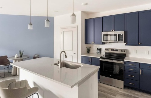 Huntsville Apartment | Landing | Modern 1BD, Gym, Yoga Studio