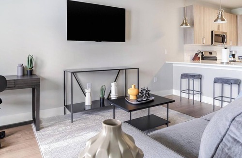 Fort Myers Apartment | Landing | Modern 1BD, Pool, Clubhouse