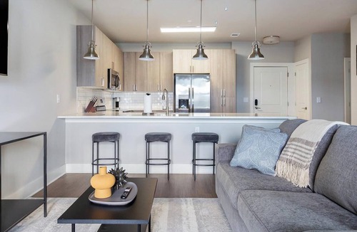Fort Myers Apartment | Landing | Modern 1BD, Pool, Clubhouse