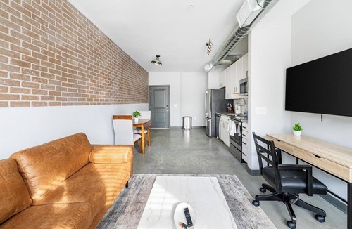 Northwest Pensacola Apartment | Landing | Modern 1BD, Rooftop Lounge, Gym