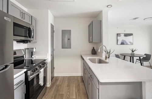 Murfreesboro Apartment | Landing | Modern 1BD, Gym, Game Room