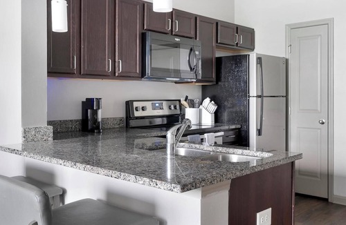 South Nashville Apartment | Landing | Modern 2BD, Pool, Gym