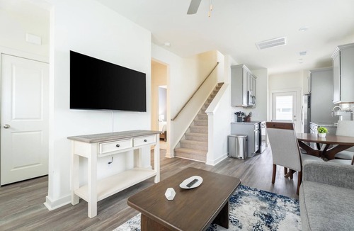 Port Wentworth Apartment | Landing | Modern 3BD, Pool, Clubhouse