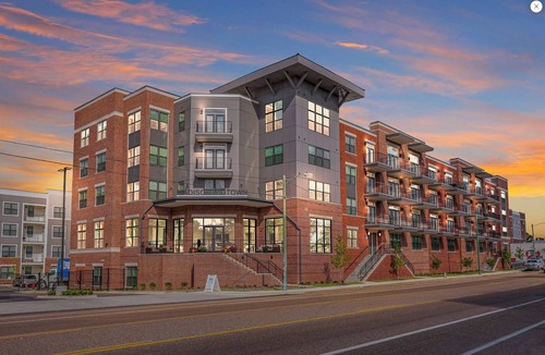 Midtown Apartment | Landing | Spectacular 1BD, Clubhouse, Pool