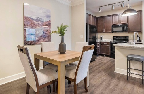 Greer Apartment | Landing | Spectacular 2BD, Gym, Clubhouse