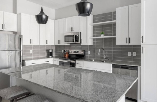 Rock Creek Apartment | Landing | Spectacular 2BD, Courtyard, Gym