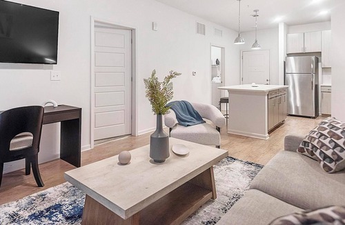 Cordova Apartment | Landing | Stunning 1BD, Clubhouse, Gym