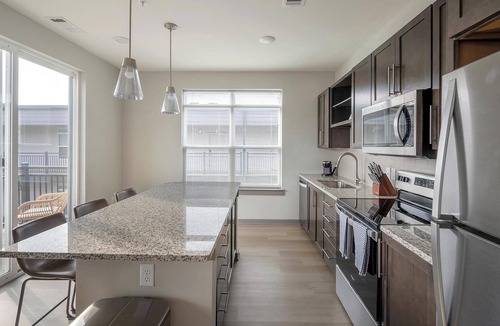 Talbot's Corner Apartment | Landing | Stunning 1BD, Clubhouse, Gym