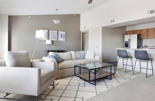 Jenks Apartment | Landing | Stunning 2BD, Clubhouse, Courtyard