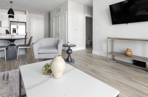 Matthews Apartment | Landing | Stunning 2BD, Gym, Game Room