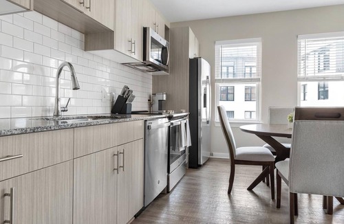 Yamacraw Village Apartment | Landing | Stunning 2BD in Downtown