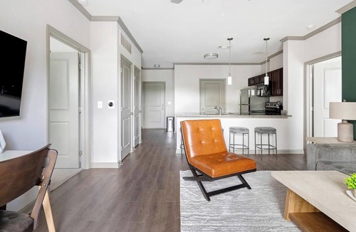 South Nashville Apartment | Landing | Stunning 2BD, Clubhouse, Gym