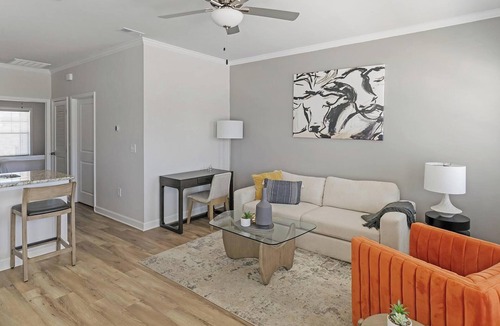Huntsville Apartment | Landing | Stylish 1BD, Clubhouse, Gym