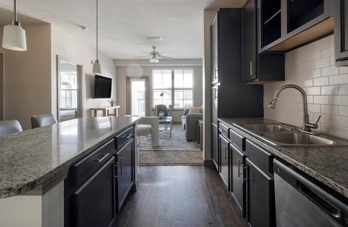 Downtown Little Rock Apartment | Landing | Stylish 1BD, Clubhouse, Yoga Studio