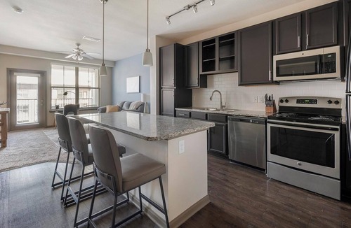 Downtown Little Rock Apartment | Landing | Stylish 1BD, Clubhouse, Yoga Studio
