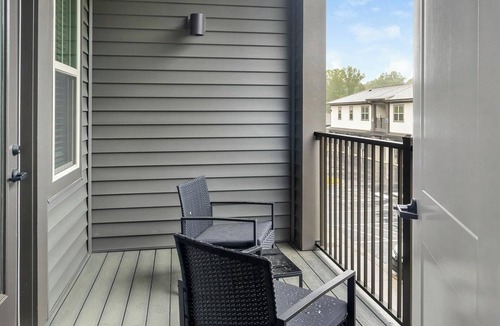 Asheville Apartment | Landing | Stylish 2BD, Gym, Clubhouse