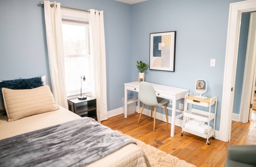 Creston House | Large character filled home with lots of space, close to parks & shopping