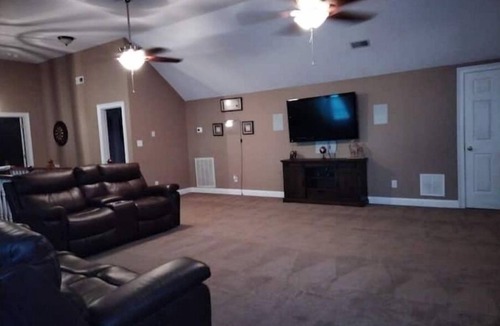 Alexis House | Large Private Home Near Charlotte Sleeps 15 Workspaces and Land - NO PETS