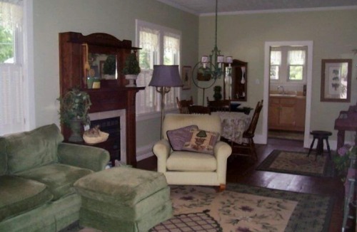 New Buffalo Cottage | Last Minute BEACH GETAWAY, New Buffalo, MI