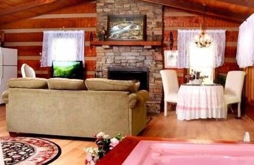 Rocky Grove Cabin | Laurelwood Falls Cabin-A Romantic Creek Side Retreat with Waterfalls