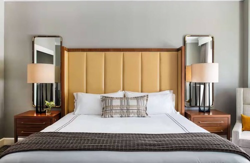 Braselton Hotel | Lavish Retreat w/Cozy Interiors + Scenic Views Near Pool Mountain – 6 Miles