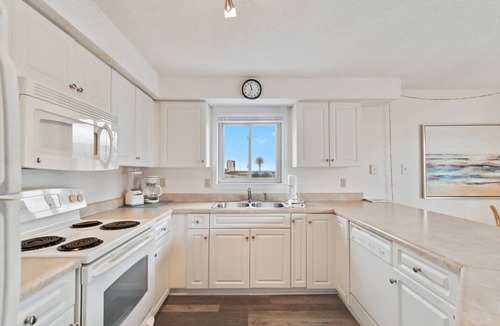 Orange Beach East Apartment | Lei Lani 218 Best of Beach Bay