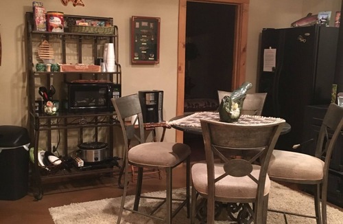 Greenback Cabin | Life is Better at The Conner Lodge No Cleaning Fees