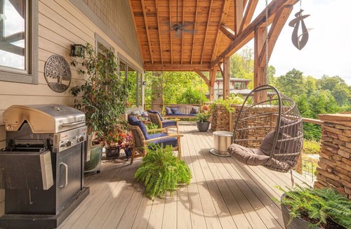 Woodfin House | Light Filled gorgeous furnished home in Asheville