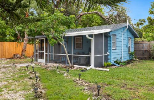 South Sarasota House | Lil John Coastal Cottage Near Siesta Key Beach