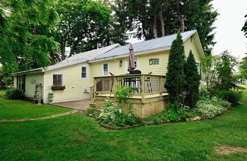 Port Sanilac House | Lilac Lane 1-bedroom house with WiFi and AC in Port Sanilac