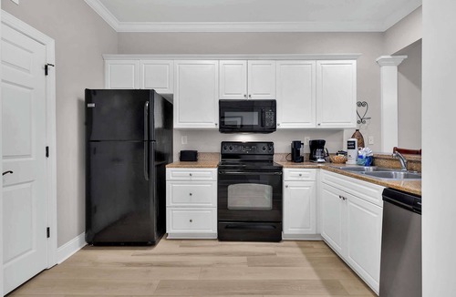 North Litchfield Beach Condo | Litchfield 1BR Getaway at Seaside Inn