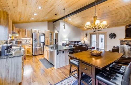 Maggie Valley House | Little Bear