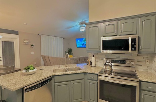 Deltona Lakes House | Located Midway Orlando & Daytona Beach, Pet Friendly, Fenced Yard, 2 Car Garage