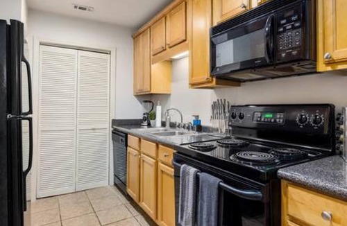 Meadowbrook Apartment | Location Clean Quiet and Comfortable Community