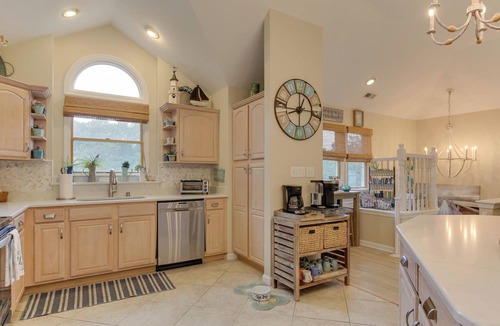 Southern Shores House | LOCATION, privacy, spaciousness! Be on the beach instead of sitting in traffic!