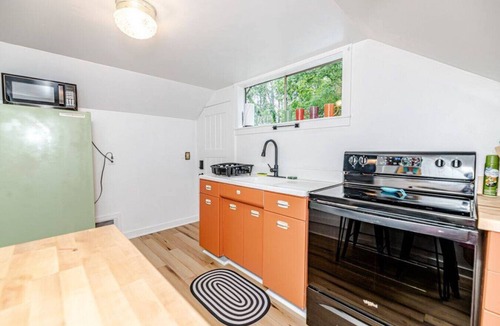 Southern Pines House | Loft Cottage on Ridge ? Short & Extended Stays?