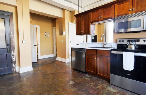 Downtown Springfield Apartment | Loft on Route 66 Downtown Springfield
