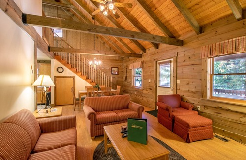 Spotsylvania Cabin | Log Cabin Multi Lvl Twin Wilderness Presidential
