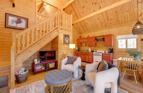 White Cloud House | Log Cabin Near Dragon Trail at Hardy Dam!