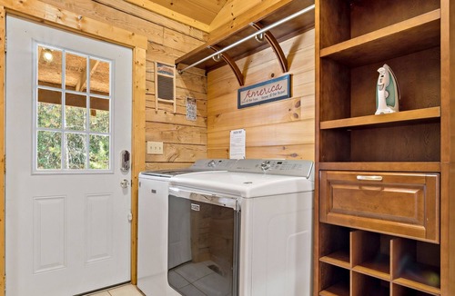Mill Spring Cabin | Log Cabin Near Lake Lure, Tryon, and Asheville!