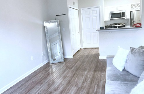 Dunwoody Apartment | Lovely 1 Bed Room unit with Free Parking