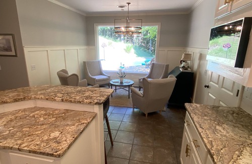 Woodland Hills Estates House | Lush privacy with a pool & close to everything!