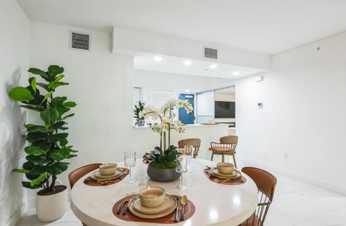 Downtown Hollywood Apartment | Lux 2BR City-View Retreat in Hollywood, 2nd Floor