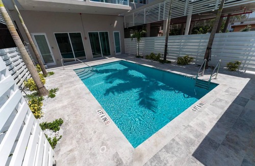 Downtown Hollywood Apartment | Lux 3BR City-View Retreat in Hollywood, 4th Floor