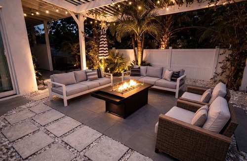 Southside House | LUX Beach Villa I By Hotel Home Stays