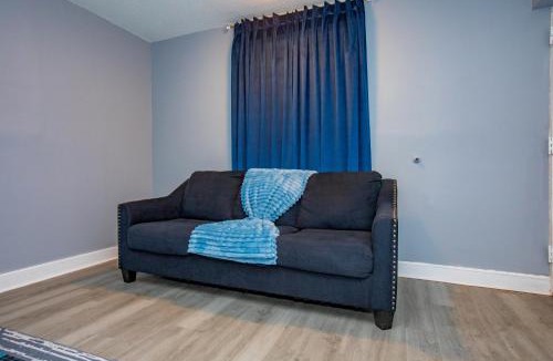 Sheffield Park Apartment | Lux Mins To "Atrium & Novant" Uptown Char Airport