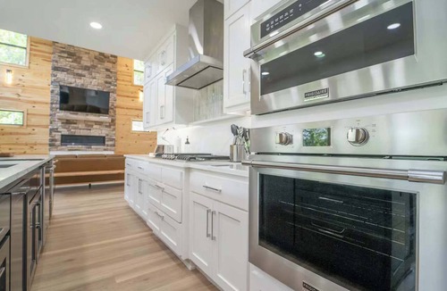 Rogers Apartment | Luxe Lakefront Retreat w/Hot Tub & Game Room