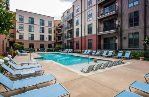 Five Points South Apartment | Luxe Nest | King Studio Downtown 2B